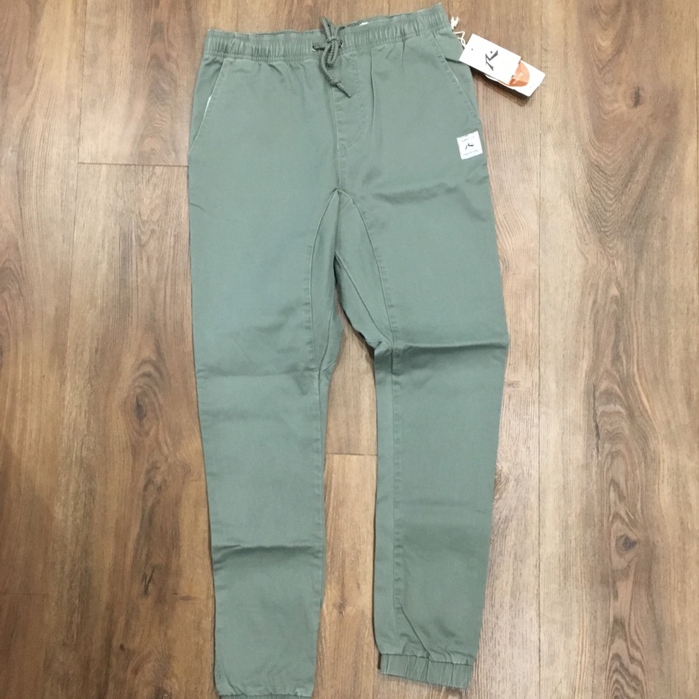 Rusty Hook Out Jogger pant NWT